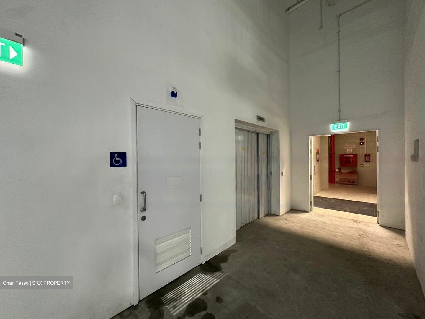 In Space (D19), Factory #454890231